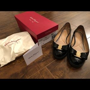 Ferragamo Luna Black Flats